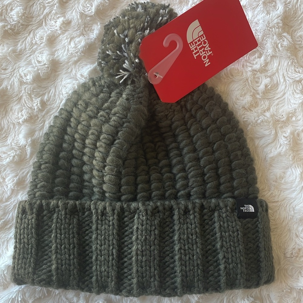NWT 🔥THE NORTH FACE🔥 UNISEX COZY CHUNKY BEANIE - Picture 2 of 9